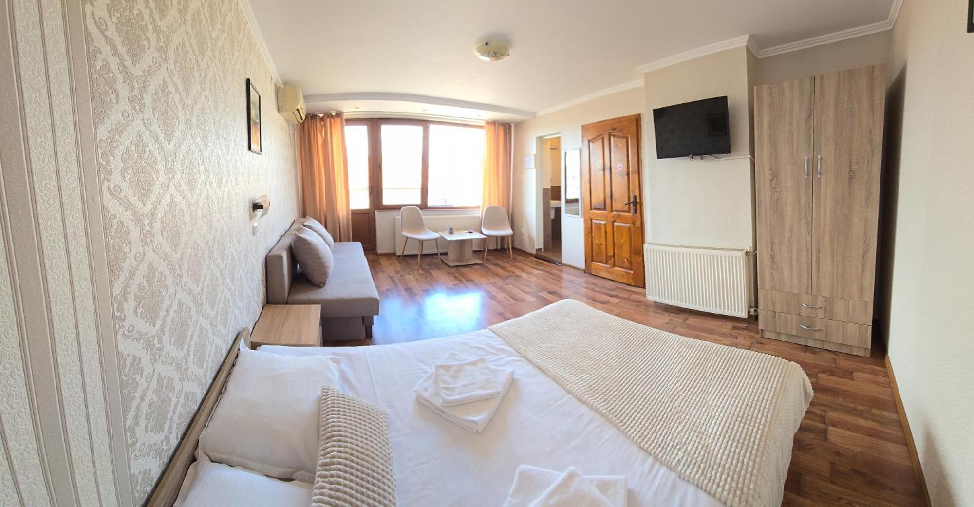 Family Hotel "Slavianska Dusha" Veliko Tărnovo Esterno foto